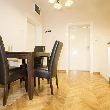 Apartment Mozaik Belgrado Buitenkant foto