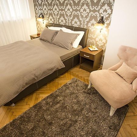 Apartment Mozaik Belgrado Buitenkant foto