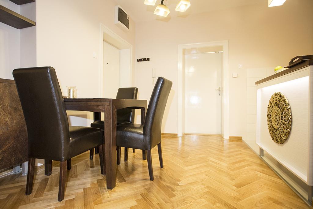 Apartment Mozaik Belgrado Buitenkant foto